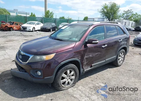 2011 Kia Sorento Lx z USA, uszkodzony, nr VIN 5XYKT3A13BG083476